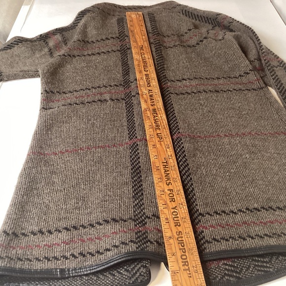 Charlie B Made in Italy Sweater jacket with open bottom Women’s size XL - Picture 9 of 9